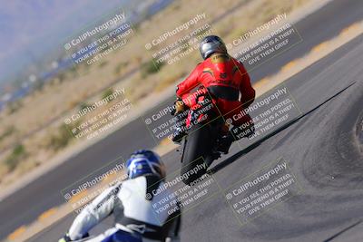 media/Oct-08-2022-SoCal Trackdays (Sat) [[1fc3beec89]]/Turn 11 Backside (1145am)/